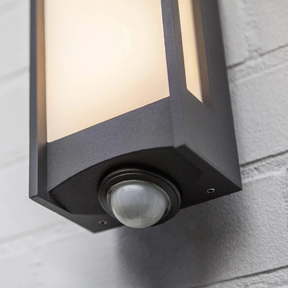 Britalia BR5193002118 LED Anthracite Outdoor Modern Rectangular Flush Wall Light with PIR - Image 3