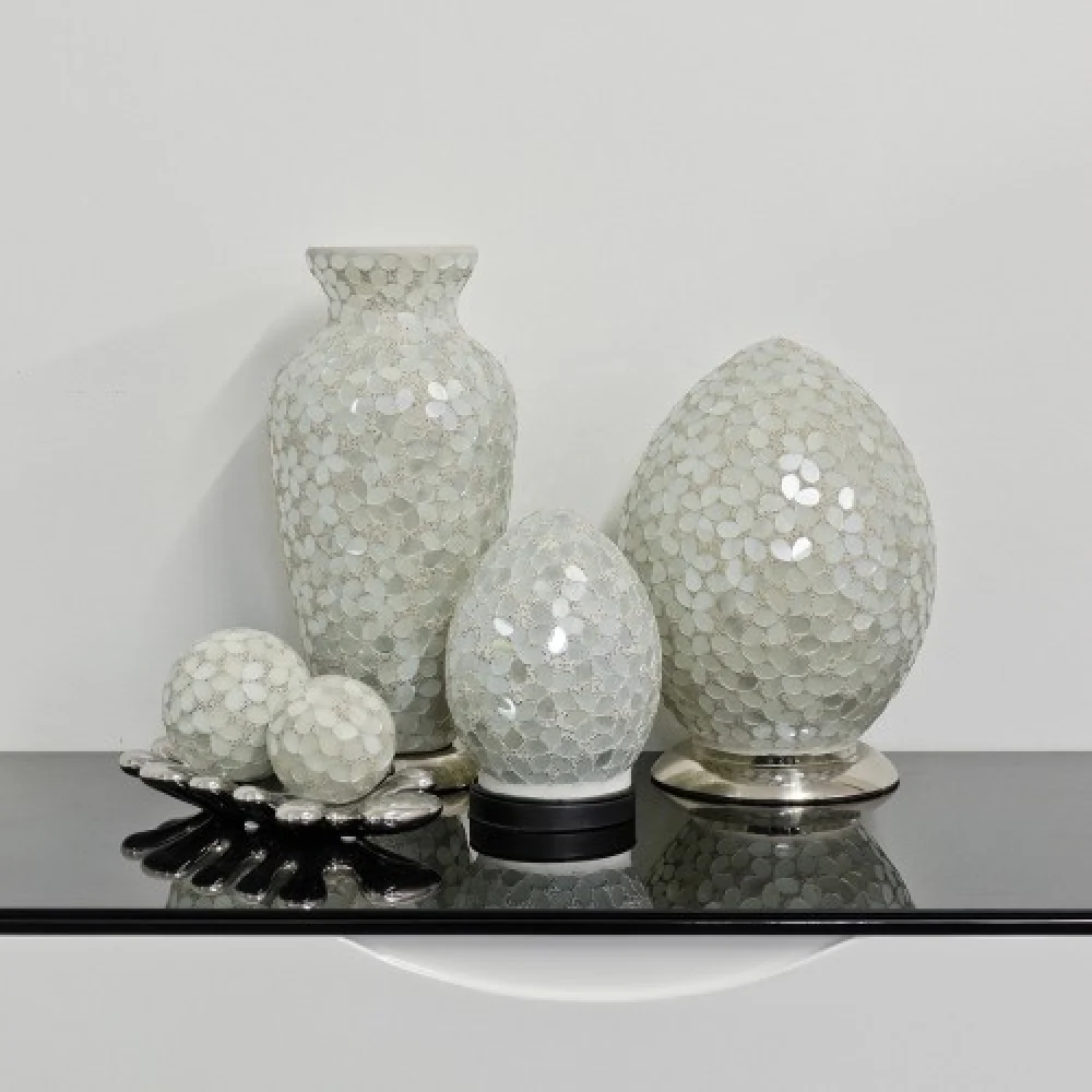 Opaque White Flower Mosaic Glass Vintage Egg Table Lamp 30cm - Image 3